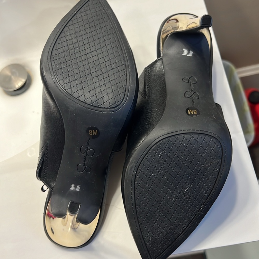 Jessica Simpson heel Size 8 - Picture 3 of 4